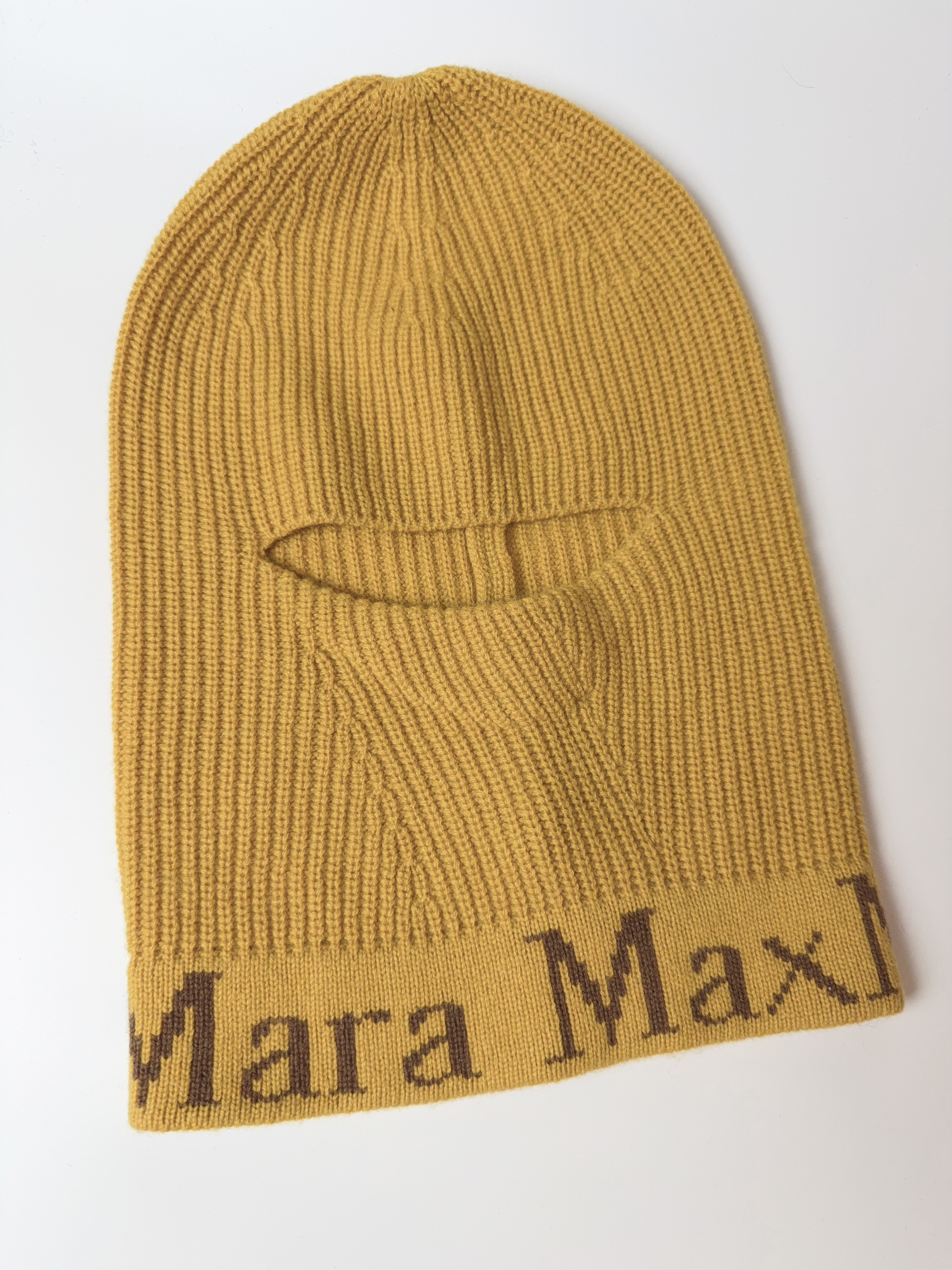 Балаклава Max Mara
